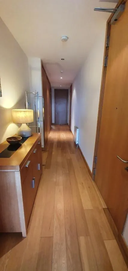 Central Prime King Size Apartment Dublin